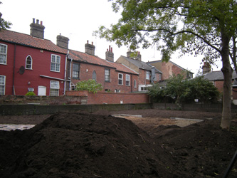 Grapes Hill Community Garden - Topsoil has arrived