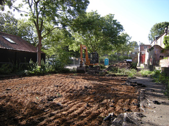 Grapes Hill Community Garden - The tarmac is removed