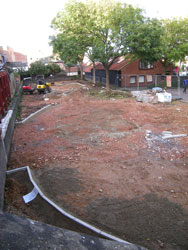 Grapes Hill Community Garden - Stone edging in place