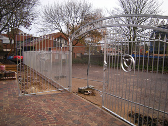 Grapes Hill Community Garden - Garden gates